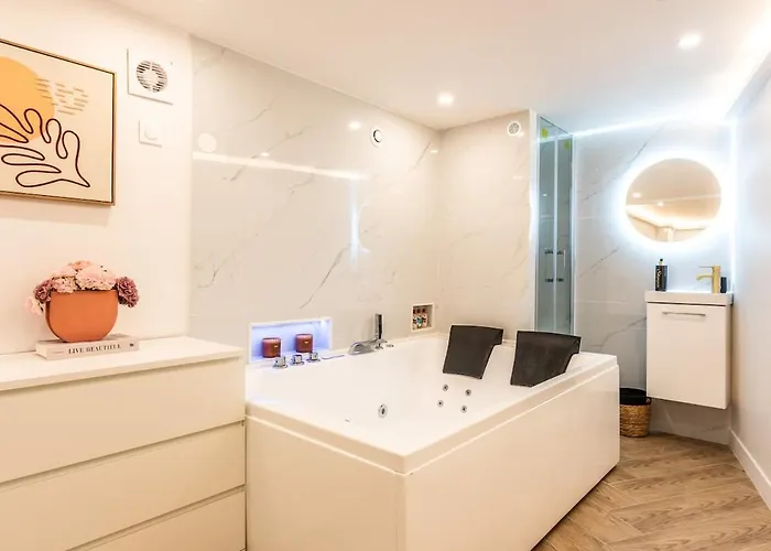 D'exception Avec Jacuzzi Et Ac - 6p Daire *