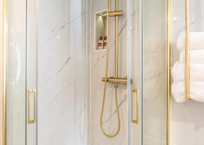 D'exception Avec Jacuzzi Et Ac - 6p * Paris